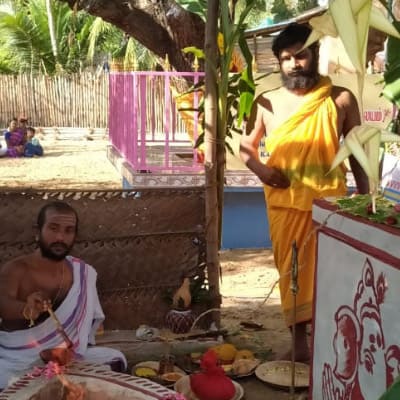 Purohit in Rameswaram